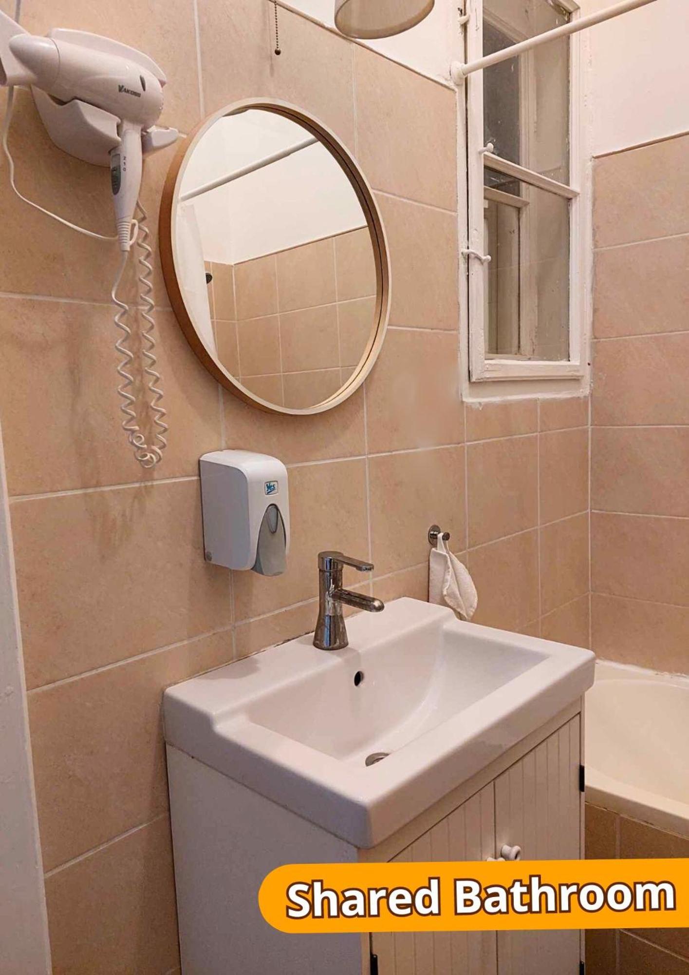 Goodmo Budapest Smart Rooms Bagian luar foto