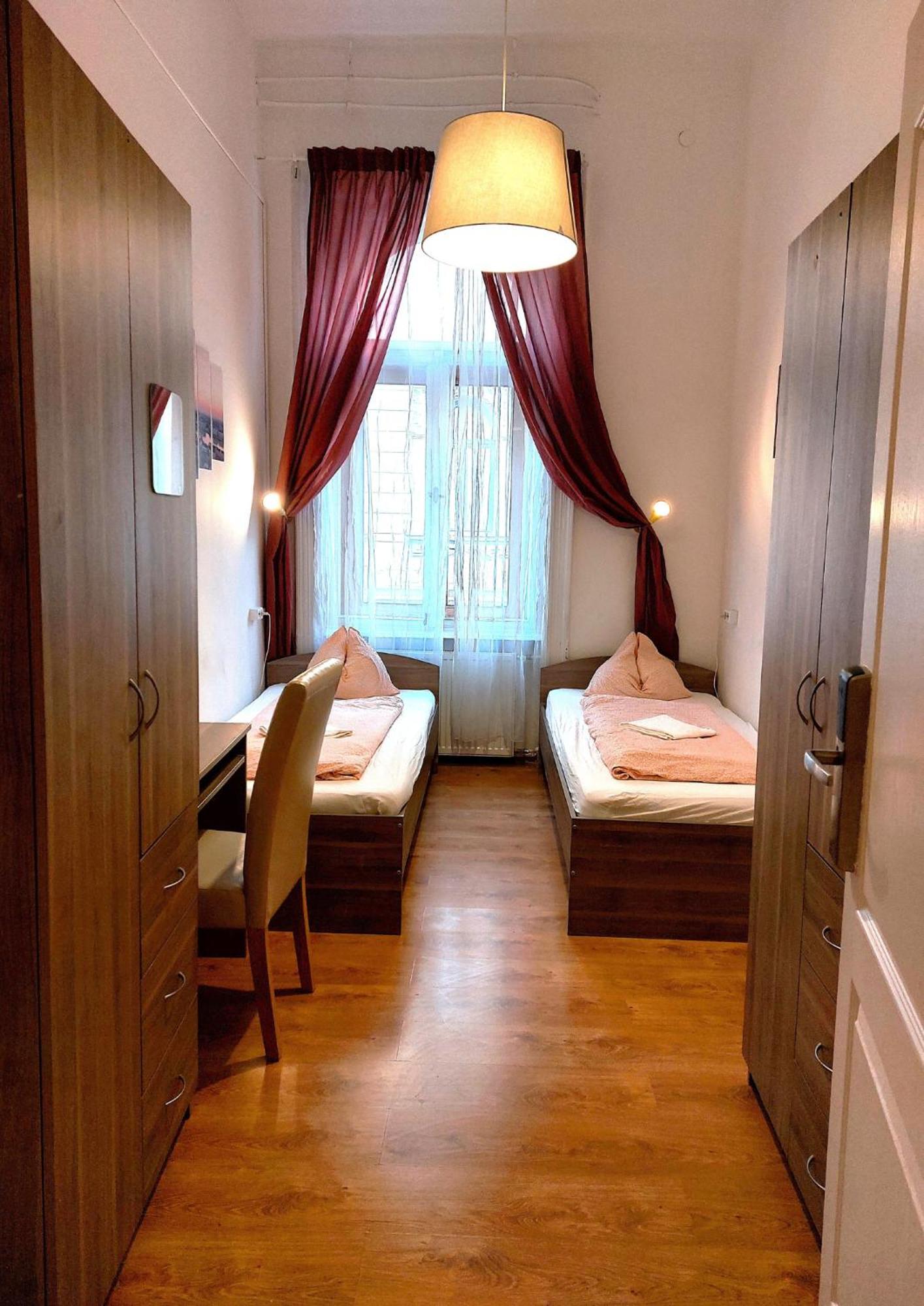 Goodmo Budapest Smart Rooms Bagian luar foto